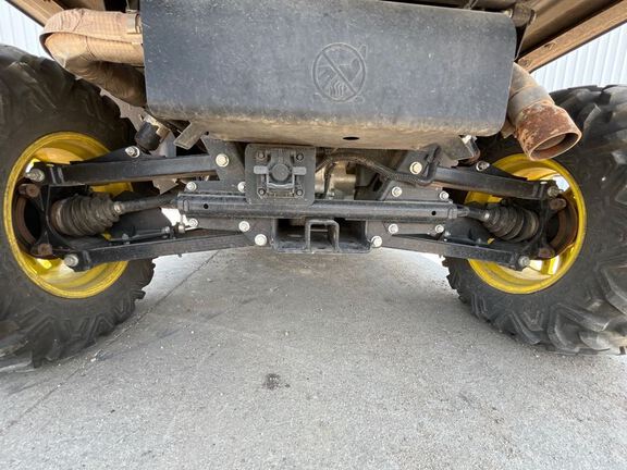 2024 John Deere XUV835R ATV