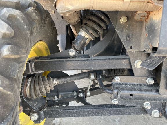 2024 John Deere XUV835R ATV