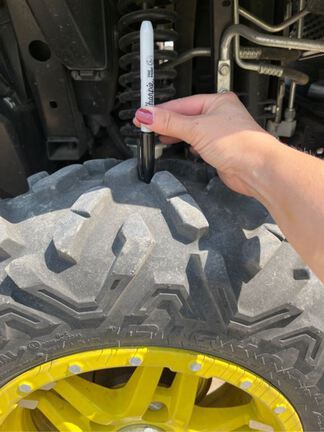 2024 John Deere XUV835R ATV