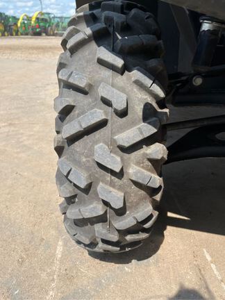 2024 John Deere XUV835R ATV