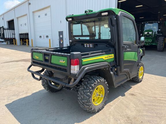 2024 John Deere XUV835R ATV