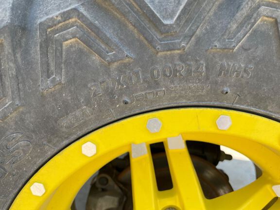 2024 John Deere XUV835R ATV