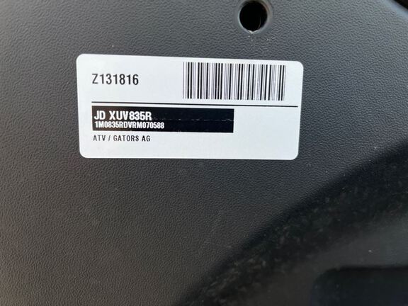 2024 John Deere XUV835R ATV