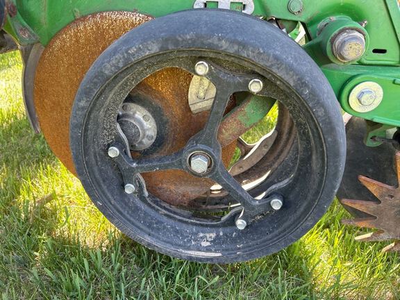 1997 John Deere 1770 Planter