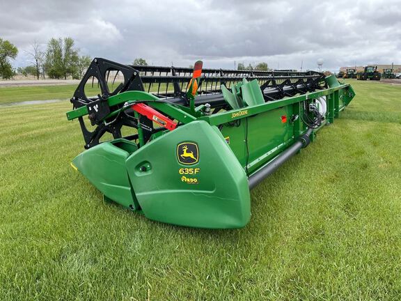 2020 John Deere 635F Header Combine