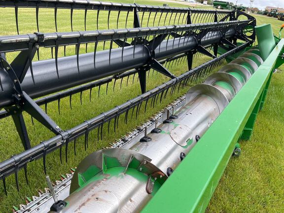 2020 John Deere 635F Header Combine