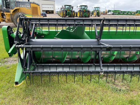 2020 John Deere 635F Header Combine