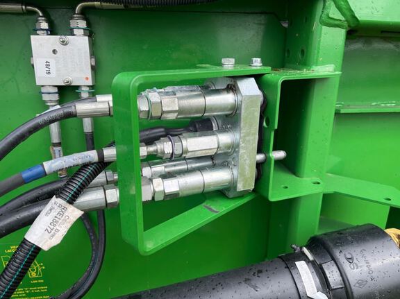 2020 John Deere 635F Header Combine