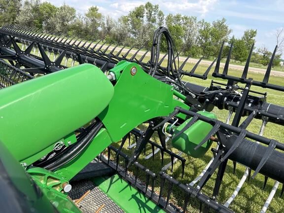 2024 John Deere RD45F Header Combine