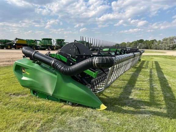 2024 John Deere RD45F Header Combine
