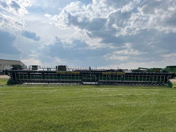 2024 John Deere RD45F Header Combine