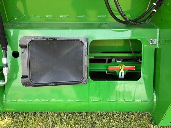 2024 John Deere RD45F Header Combine