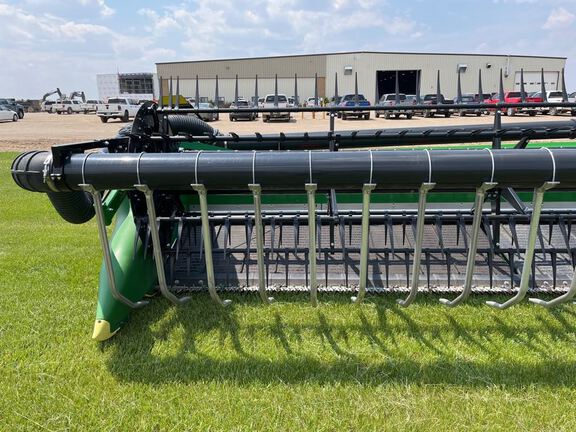 2024 John Deere RD45F Header Combine