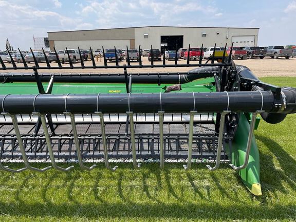 2024 John Deere RD45F Header Combine