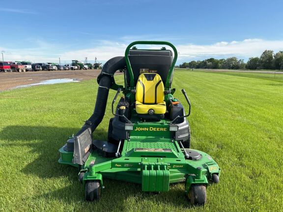 2022 John Deere Z997R Mower/Zero Turn