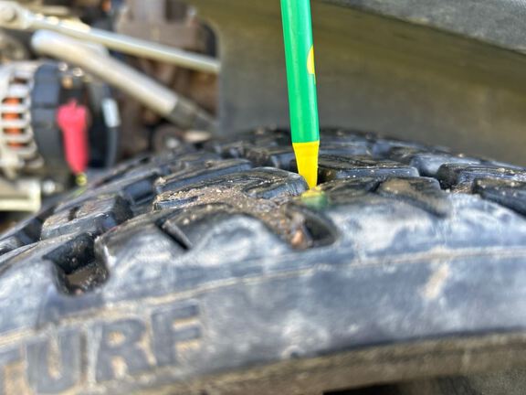 2022 John Deere Z997R Mower/Zero Turn