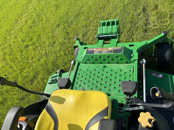 2022 John Deere Z997R Mower/Zero Turn