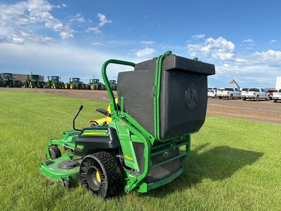 2022 John Deere Z997R Mower/Zero Turn