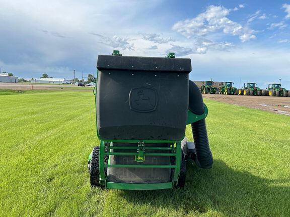 2022 John Deere Z997R Mower/Zero Turn