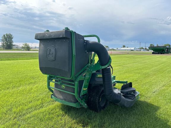 2022 John Deere Z997R Mower/Zero Turn