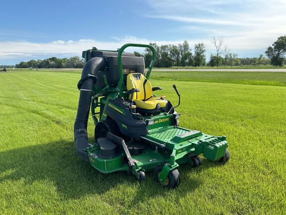 2022 John Deere Z997R Mower/Zero Turn