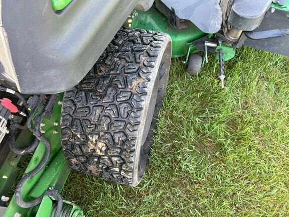 2022 John Deere Z997R Mower/Zero Turn