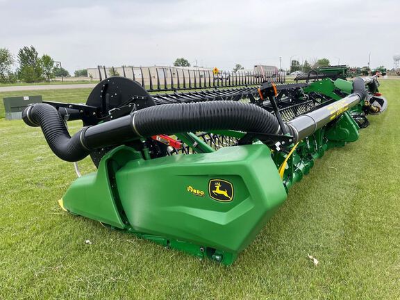 2024 John Deere RD45F Header Combine