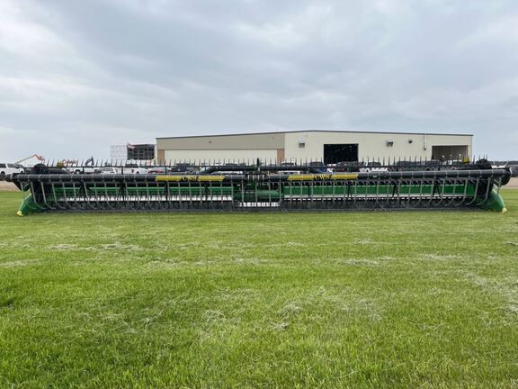 2024 John Deere RD45F Header Combine