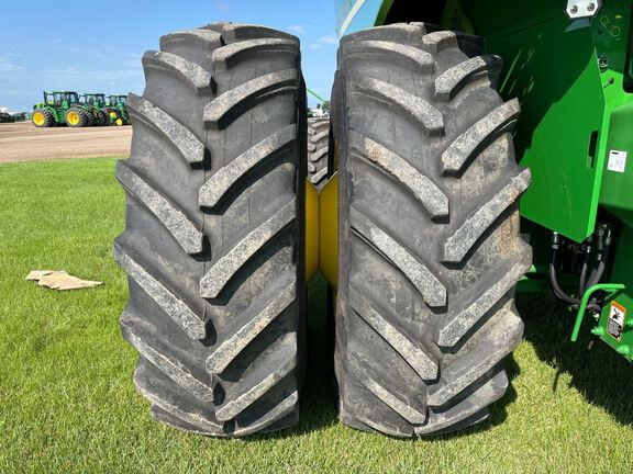 2024 John Deere S780 Combine