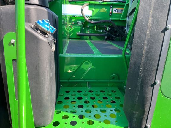 2024 John Deere S780 Combine