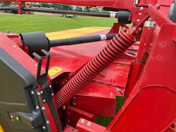 2023 New Holland 316RDB Mower Conditioner