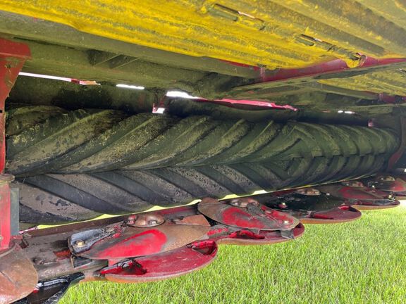 2023 New Holland 316RDB Mower Conditioner