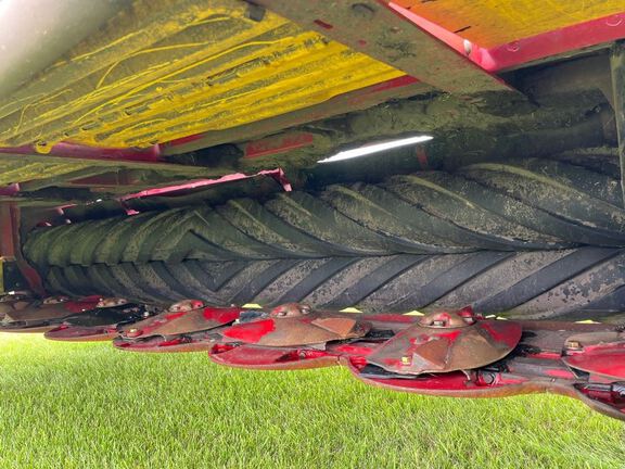 2023 New Holland 316RDB Mower Conditioner