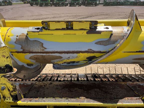 2016 John Deere 659 Header Forage