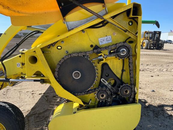 2016 John Deere 659 Header Forage