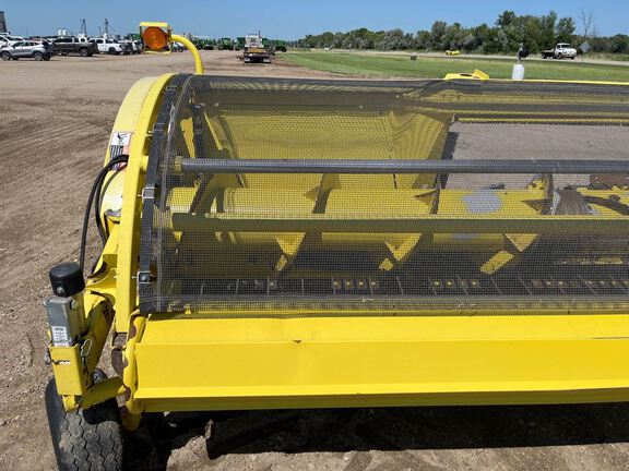 2016 John Deere 659 Header Forage