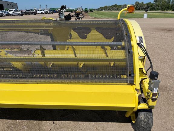 2016 John Deere 659 Header Forage