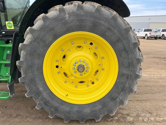 2023 John Deere 6R 175 Tractor