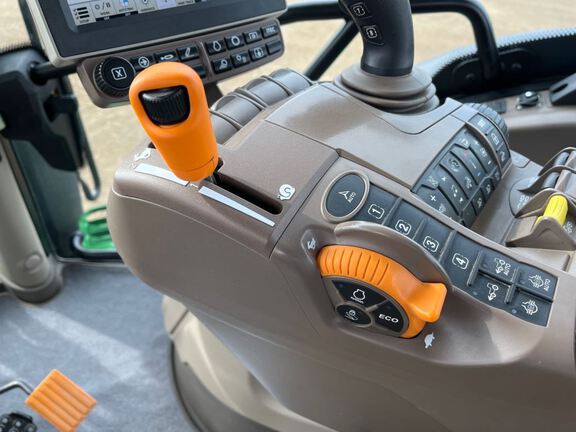 2023 John Deere 6R 175 Tractor