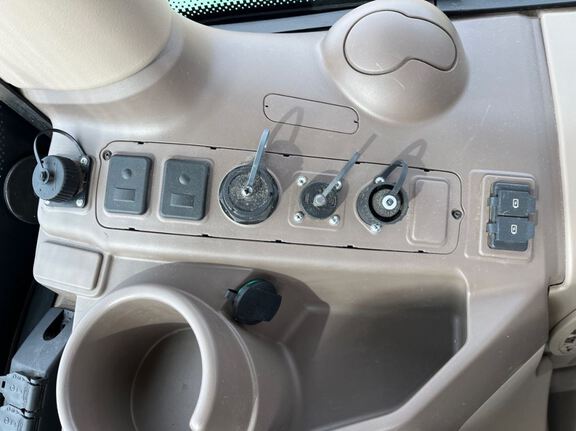 2023 John Deere 6R 175 Tractor