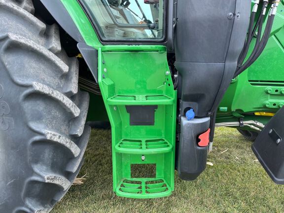 2024 John Deere 6R 155 Tractor