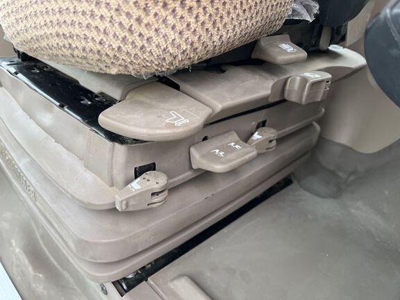 2024 John Deere 6R 155 Tractor