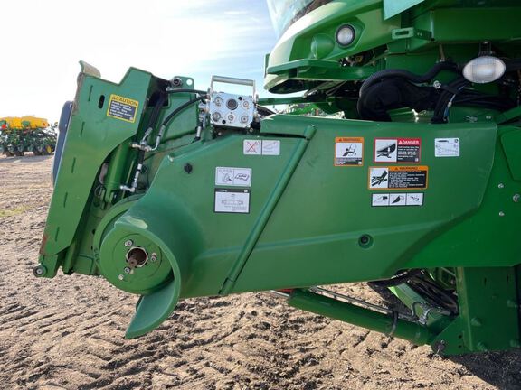 2020 John Deere S770 Combine