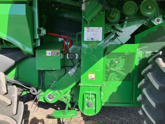 2020 John Deere S770 Combine