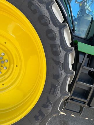 2024 John Deere 8R 280 Tractor