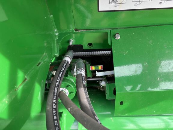 2021 John Deere HD40F Header Combine