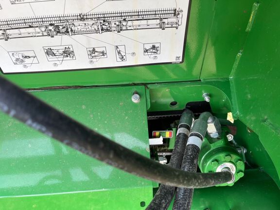 2021 John Deere HD40F Header Combine