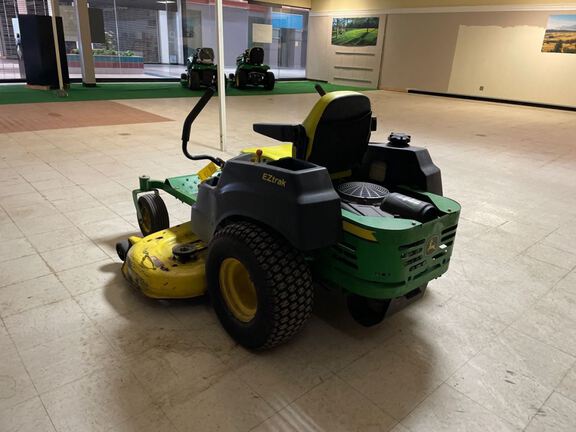 2013 John Deere Z445 Mower/Zero Turn