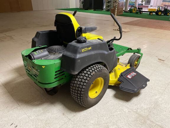 2013 John Deere Z445 Mower/Zero Turn