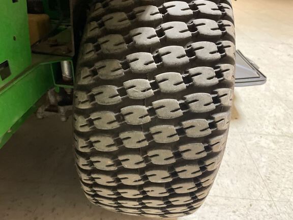 2013 John Deere Z445 Mower/Zero Turn